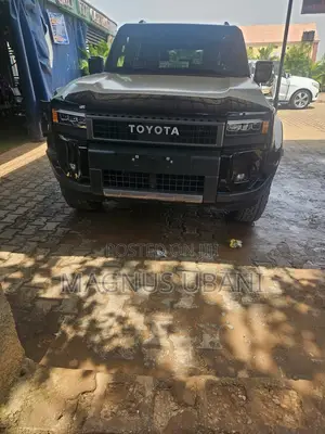 New Toyota Land Cruiser Prado 2.4 Petrol 2025 Black