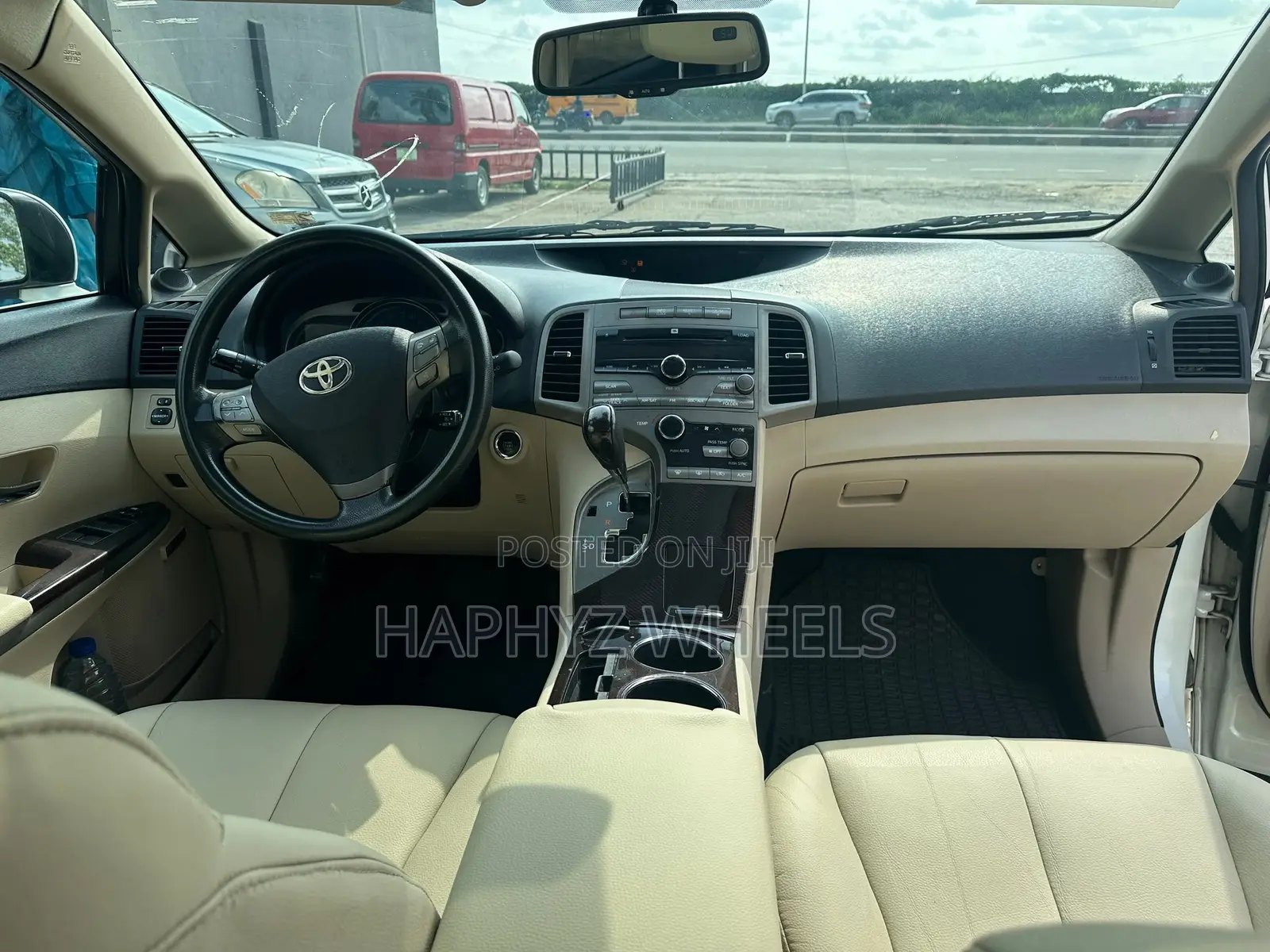Toyota Venza Limited 2010 White