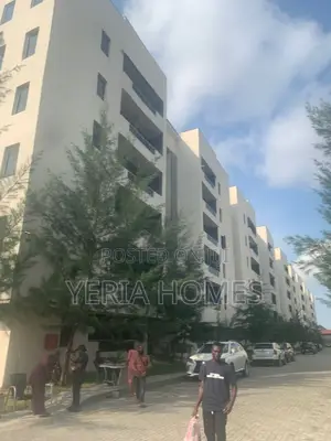 2bdrm Block of Flats in Megamound Estate for sale