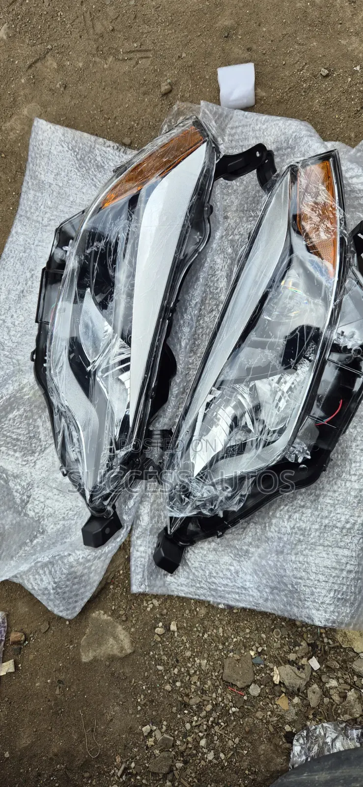 Head Lamp Corolla 2014