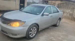 Toyota Camry 2006 Silver