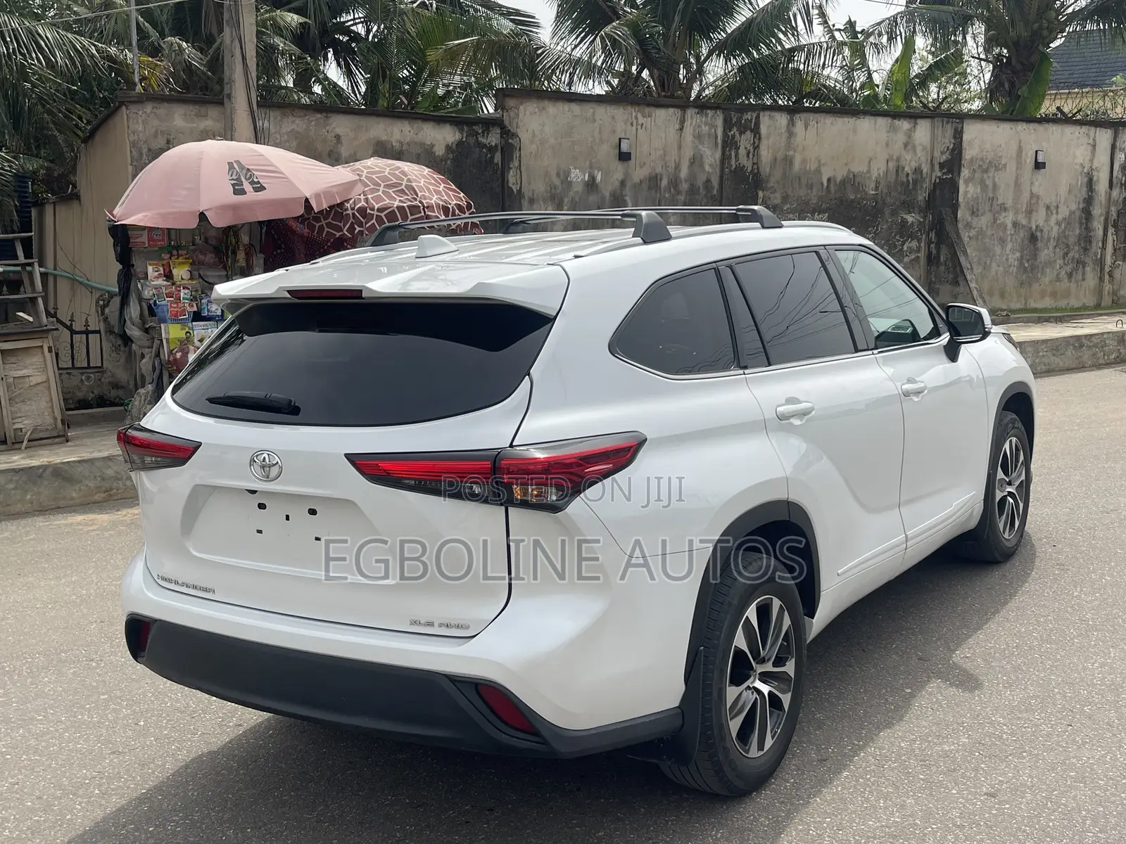 Toyota Highlander XLE 2021 White