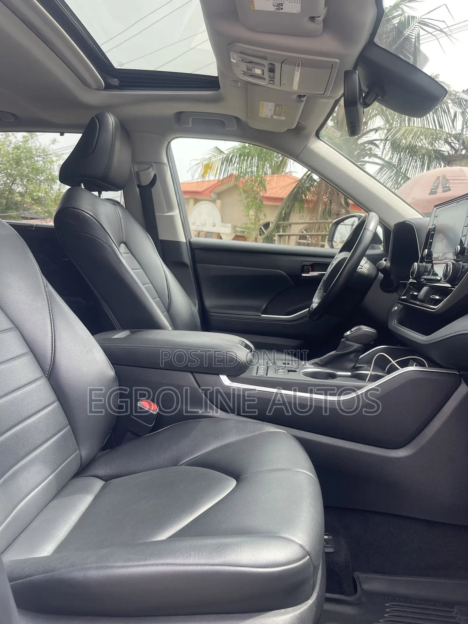 Toyota Highlander XLE 2021 White