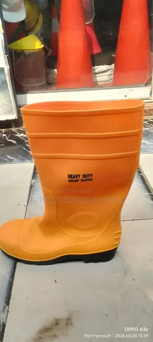 Heavy-Duty Yellow PVC Safety Gumboo