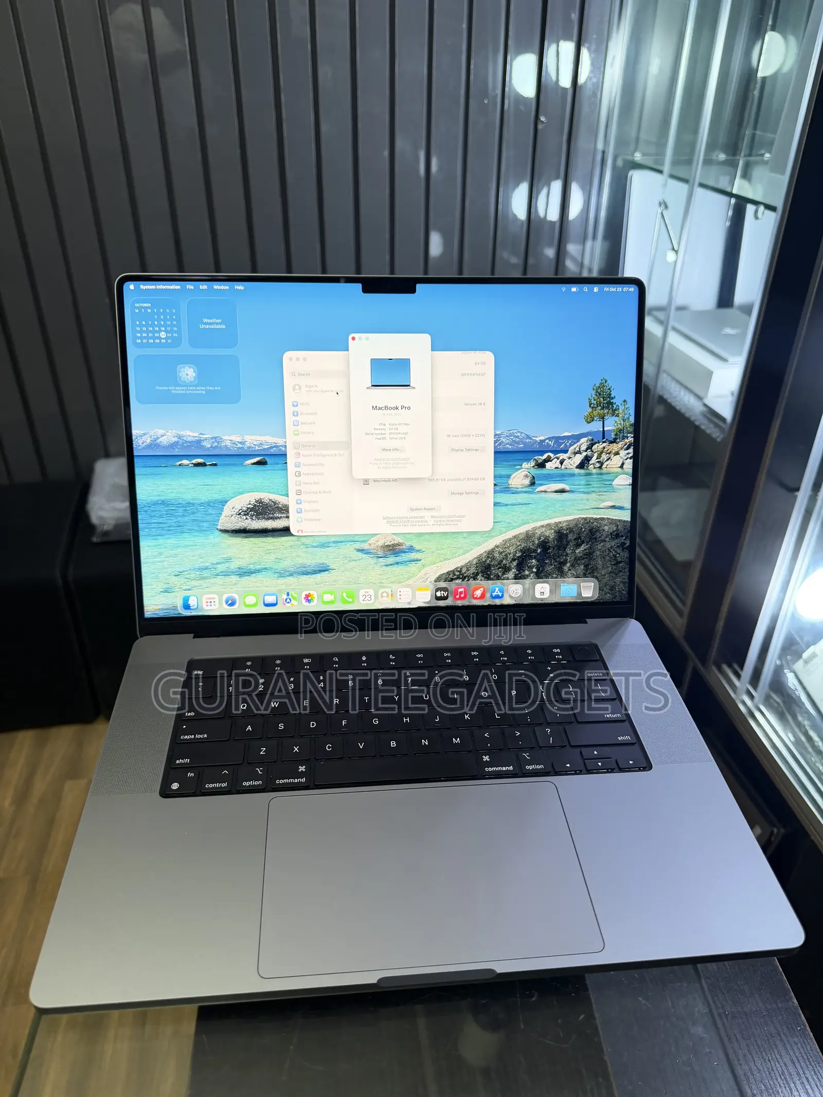 Laptop Apple MacBook Pro 2021 M1 Max 64GB Apple M1 Max SSD 1T