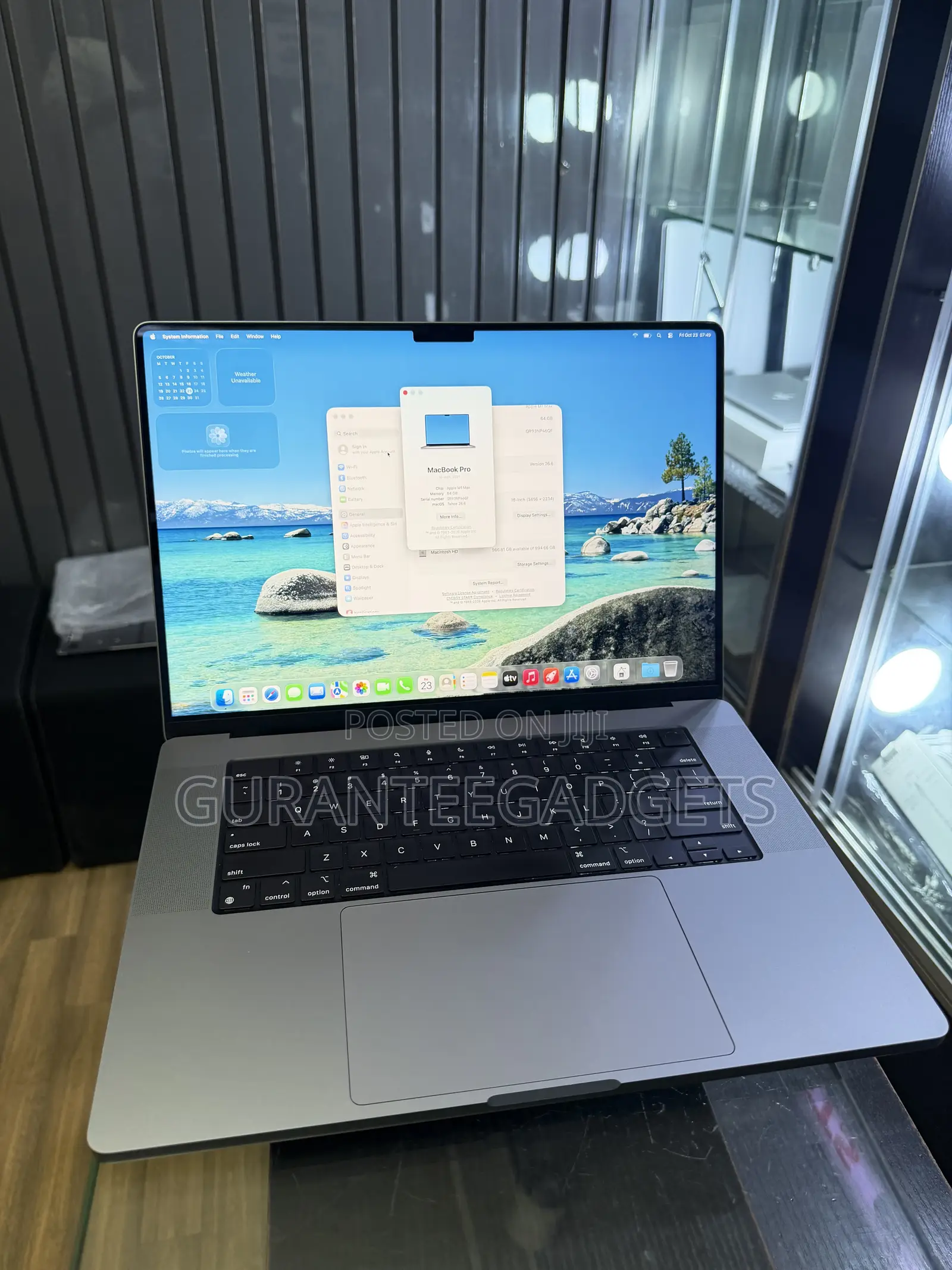 Laptop Apple MacBook Pro 2021 M1 Max 64GB Apple M1 Max SSD 1T