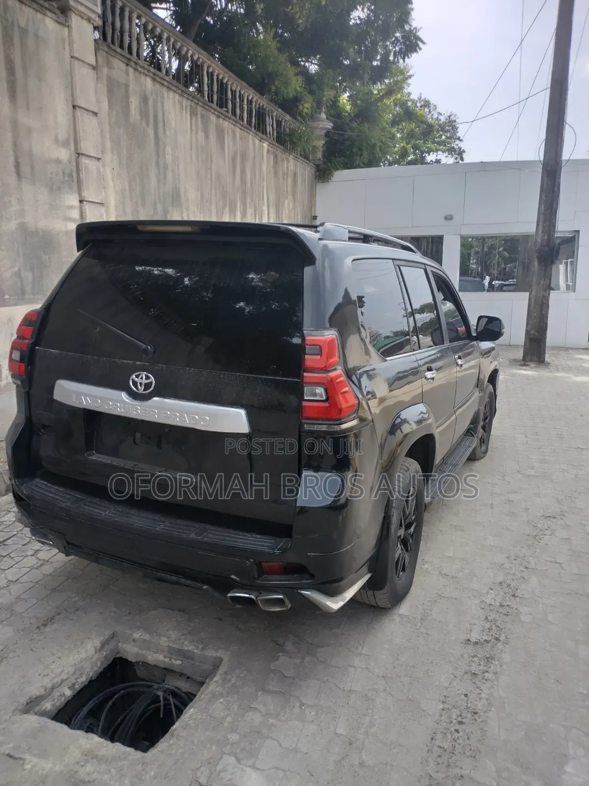 Toyota Land Cruiser Prado 2012 Black