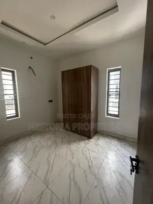 4bdrm Duplex in Ikota for sale