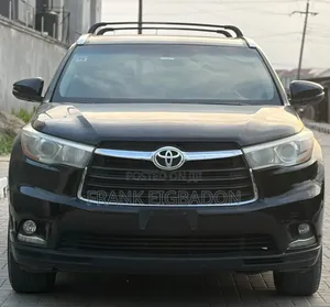 Toyota Highlander Limited 4dr SUV AWD (3.5L 6cyl 6A) 2015 Black
