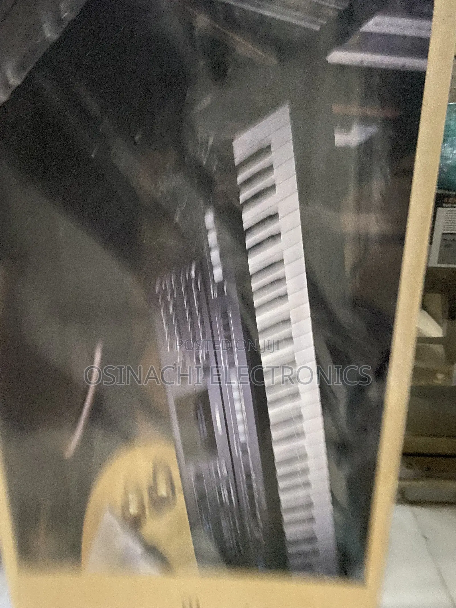 PSR E483 Keyboard