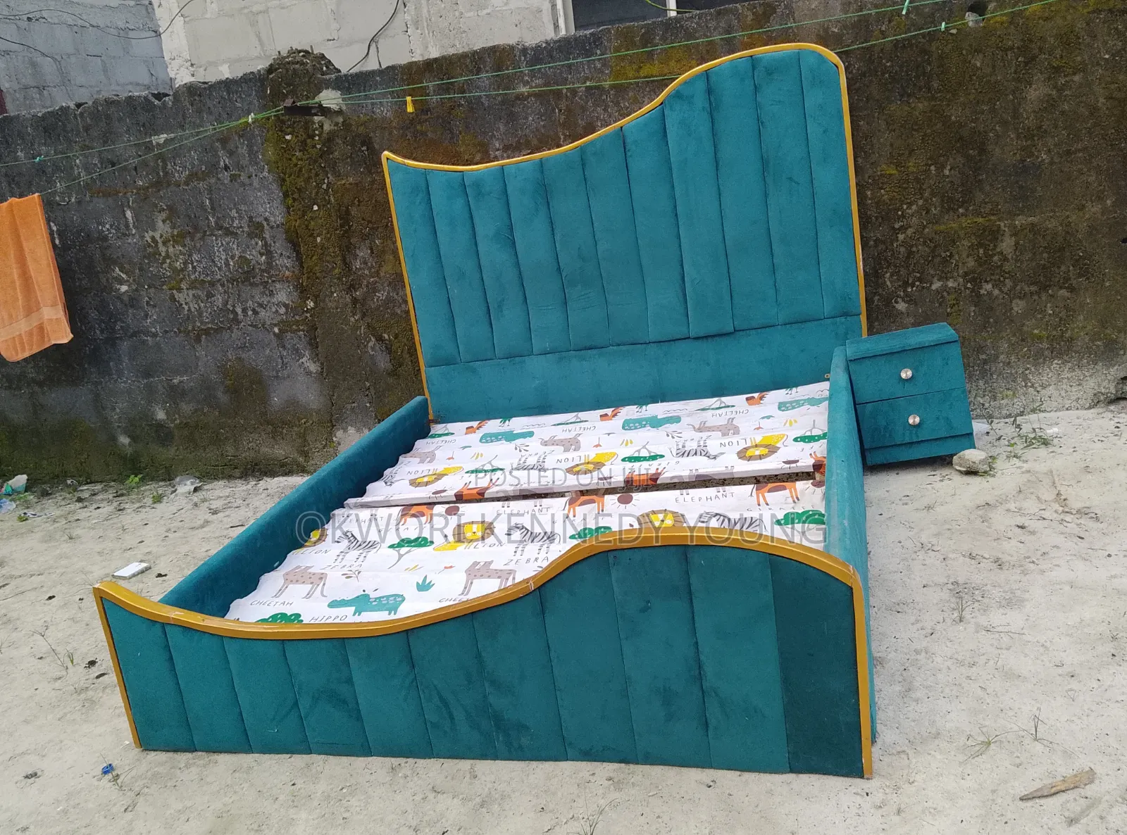 6by6 Family Seize Bed Frame