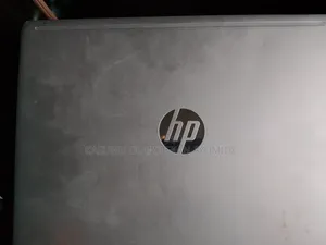 Laptop HP EliteBook 840 G8 8GB Intel Core Ultra 9 HDD+SSD 128GB