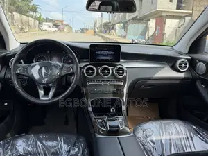 Mercedes-Benz GLC-Class 2016 Silver