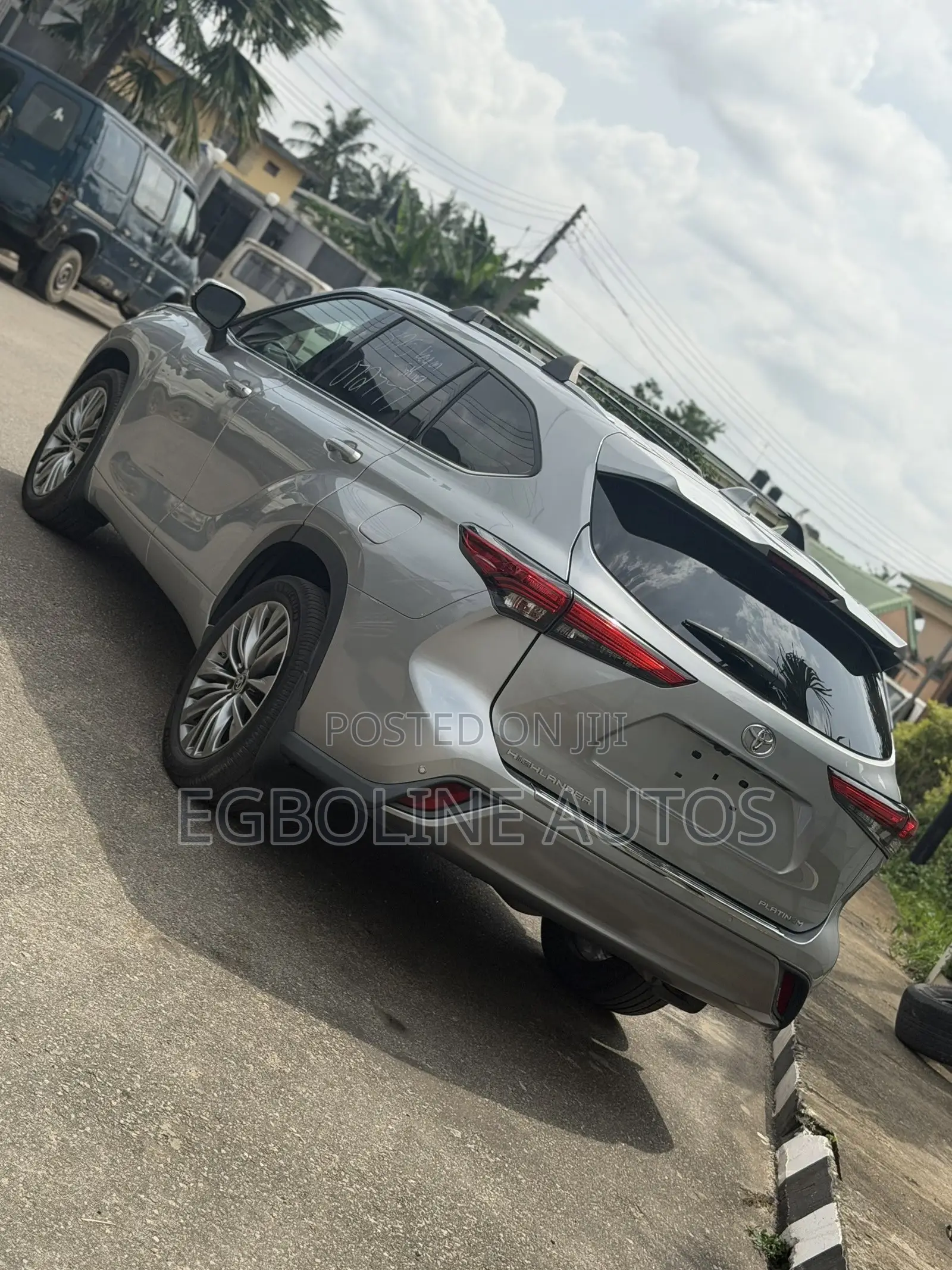 Toyota Highlander Platinum 2021 Silver