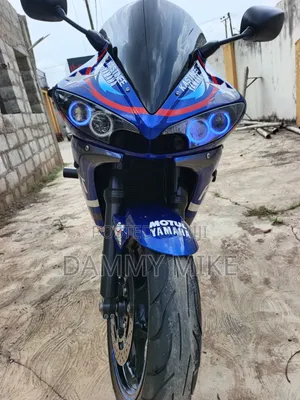 Yamaha R6 2007 Blue