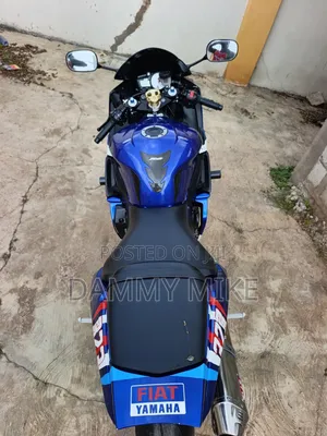 Yamaha R6 2007 Blue