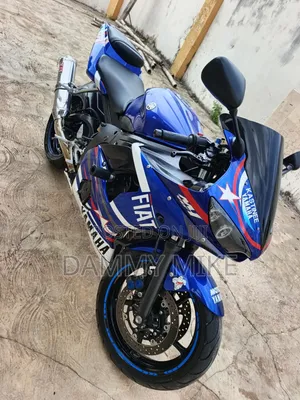 Yamaha R6 2007 Blue