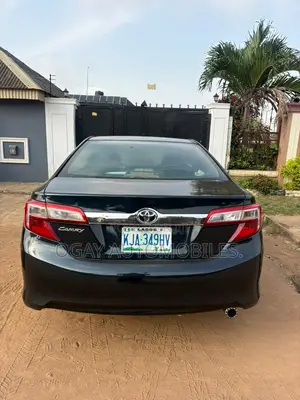 Toyota Camry 2013 Black