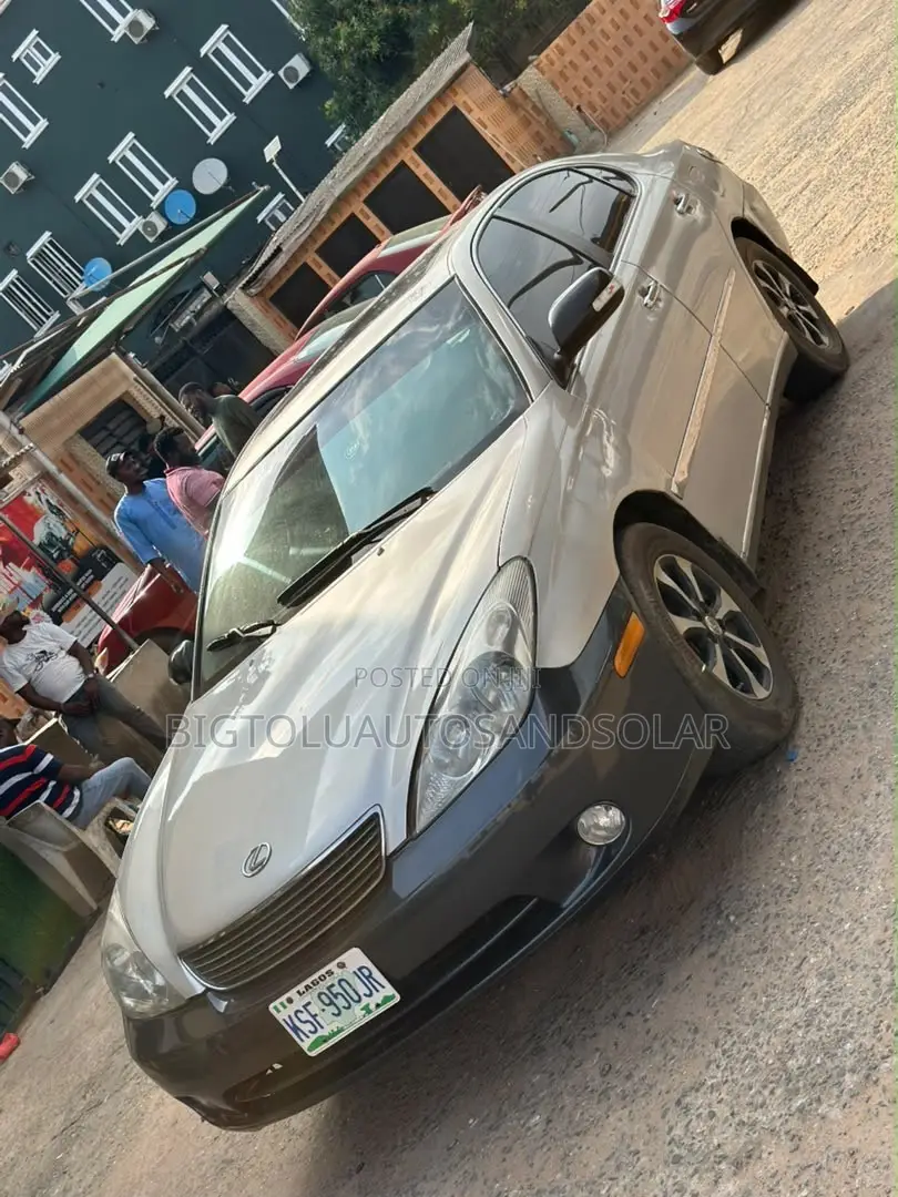 Lexus ES 330 2005 Gold