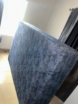 Mattress/Foam. 4x6, 16 Inches