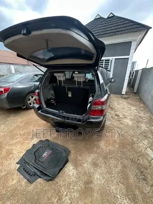 Toyota Highlander Limited V6 2005 Black
