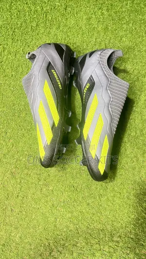 Adidas Crazyfast Laceless (Size 47)