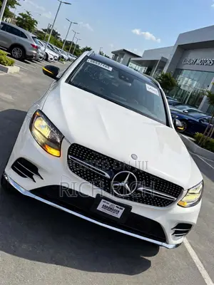 Mercedes-Benz GLC-Class 2017 White