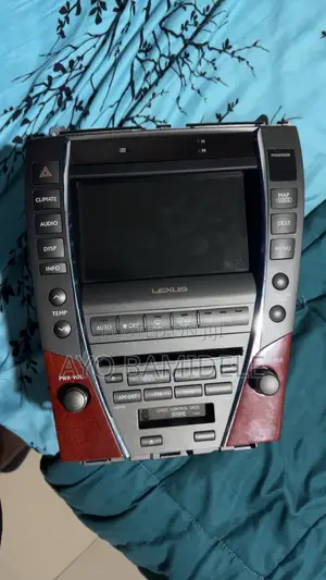 Original Lexus ES350 Car Stereo / Radio for Sale – Working Perfectly