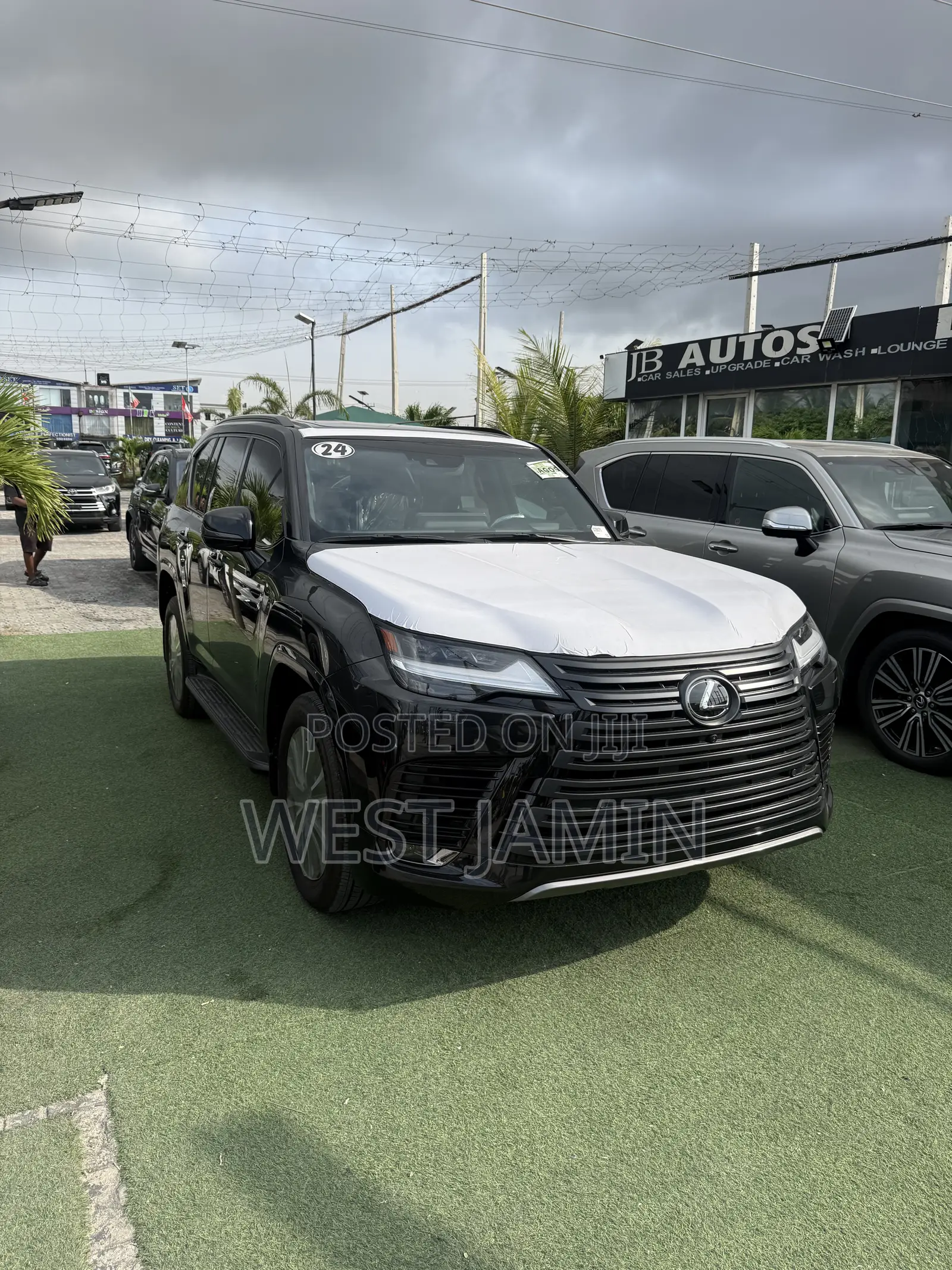 Lexus LX 2024 Black