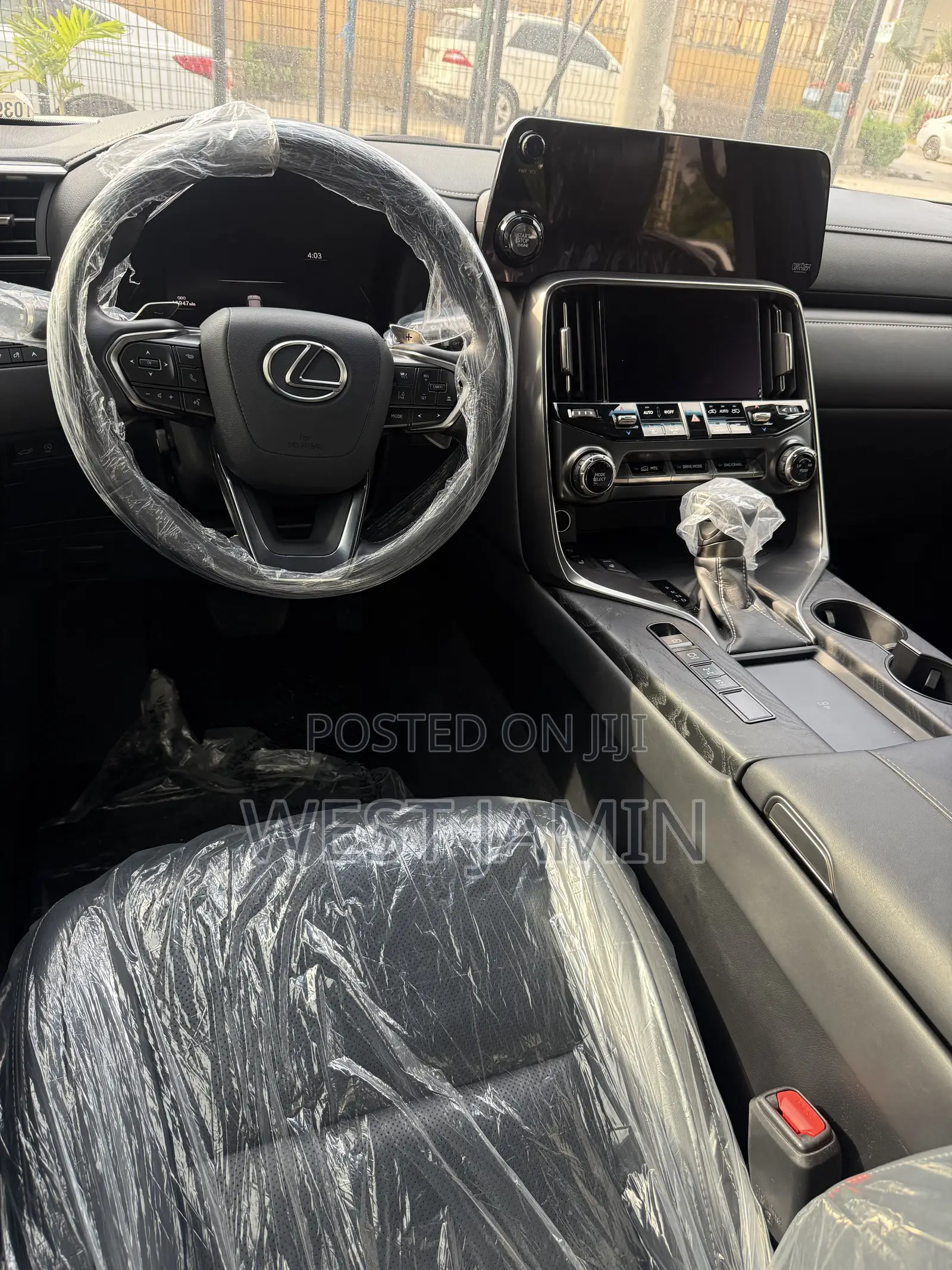 Lexus LX 2024 Black