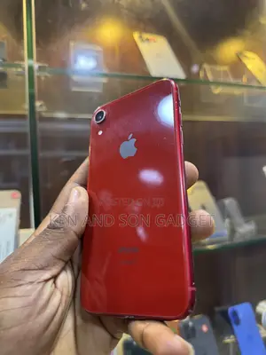 Apple iPhone XR 128 GB Red