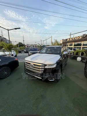 New Toyota Land Cruiser 2026 Black