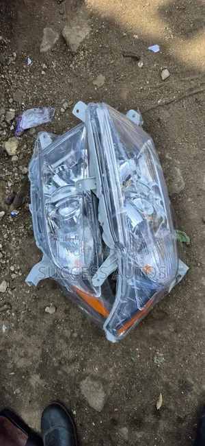 Head Lamp Highlander 2012