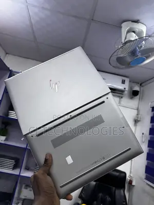 Laptop HP EliteBook 840 G9 16GB Intel Core i5 SSD 512GB