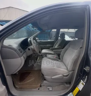 Toyota Sienna 2007 Gray