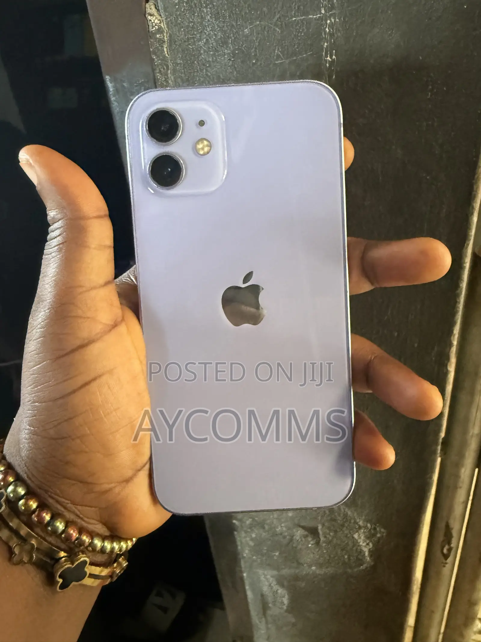 Apple iPhone 12 64 GB Purple