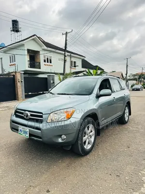 Toyota RAV4 2007 Green