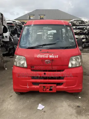 Daihatsu Hijet 2014 Red