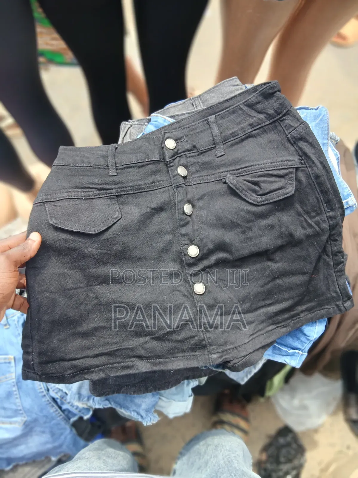 Jean Bumshort