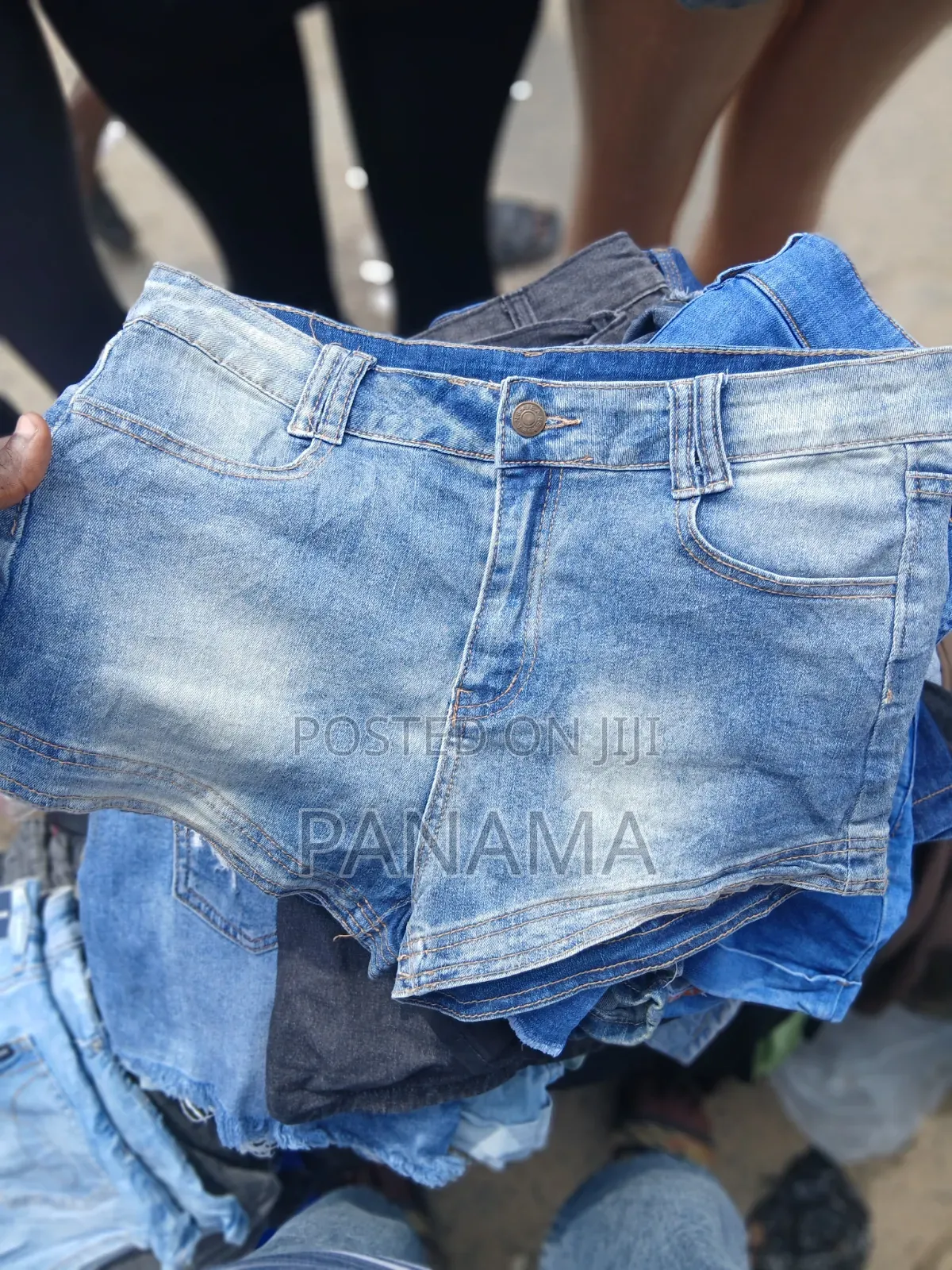 Jean Bumshort