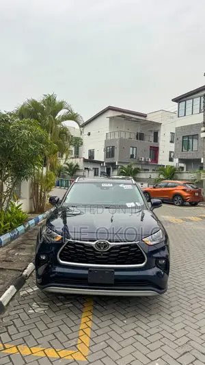 Toyota Highlander Platinum AWD 2020 Blue