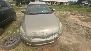 Honda Accord 2007 Gold