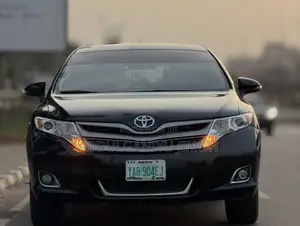 Toyota Venza XLE 4dr Wagon (3.5L 6cyl 6A) 2015 Black