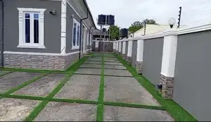 4bdrm Bungalow in Benin City for sale