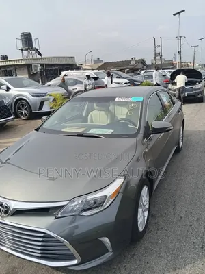 Toyota Avalon XLE Premium 4dr Sedan (3.5L 6cyl 6A) 2014 Green