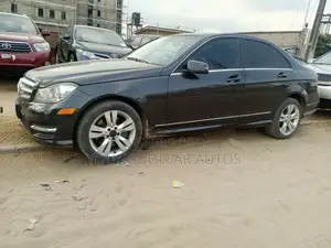 Mercedes-Benz C300 2012 Gray