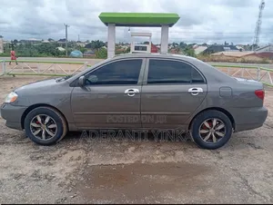 Toyota Corolla LE 2026 Gray