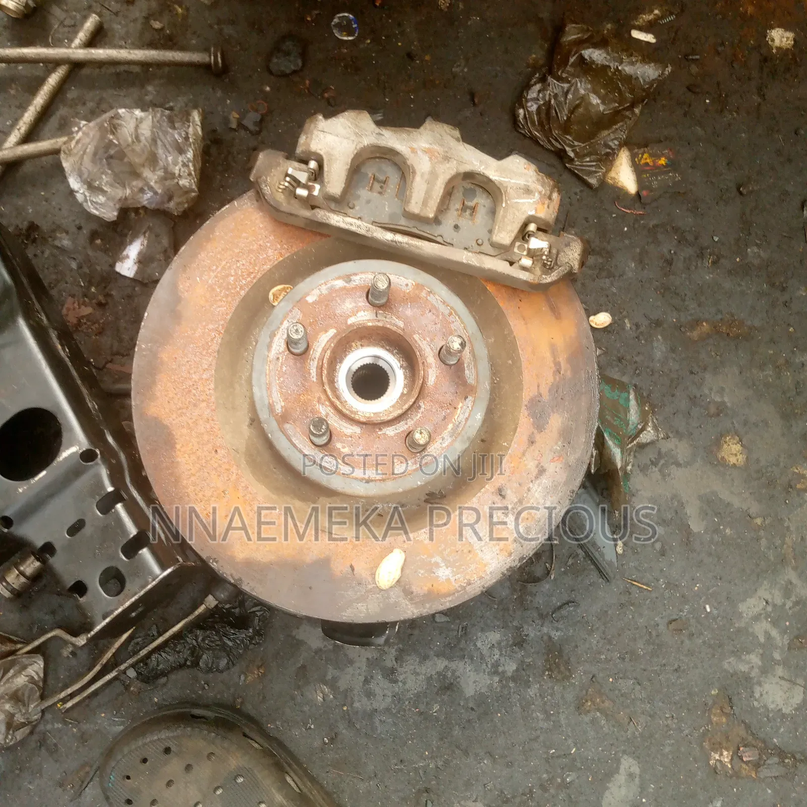 Complete Front Shock & Hug Capller Ford Expedition 2015
