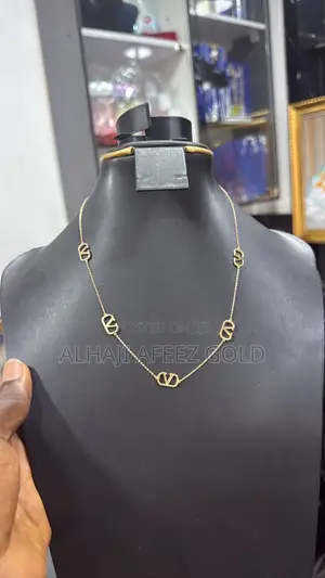 Pure Gold 18karat Neck Chains
