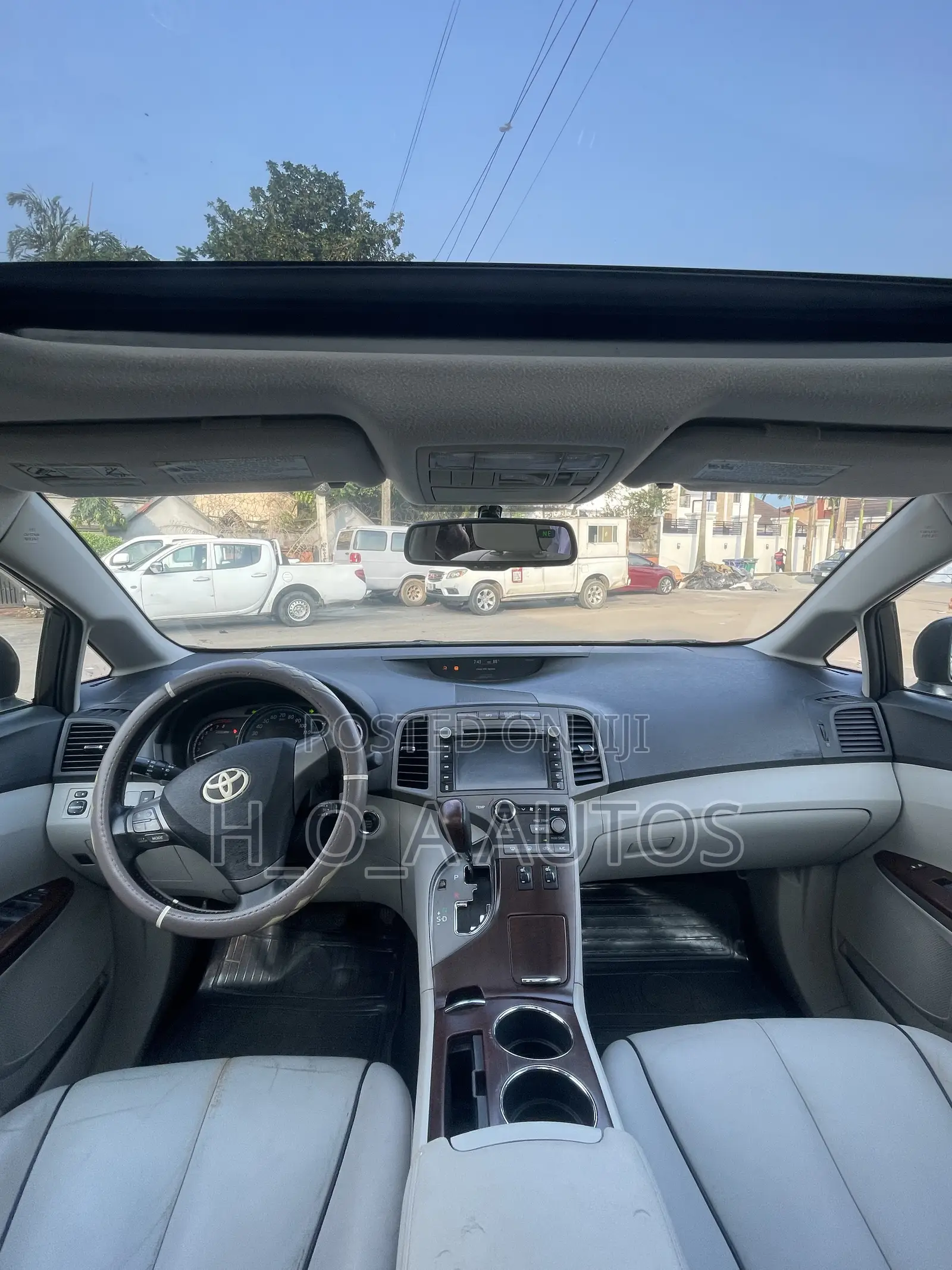Toyota Venza V6 AWD 2010 Gray